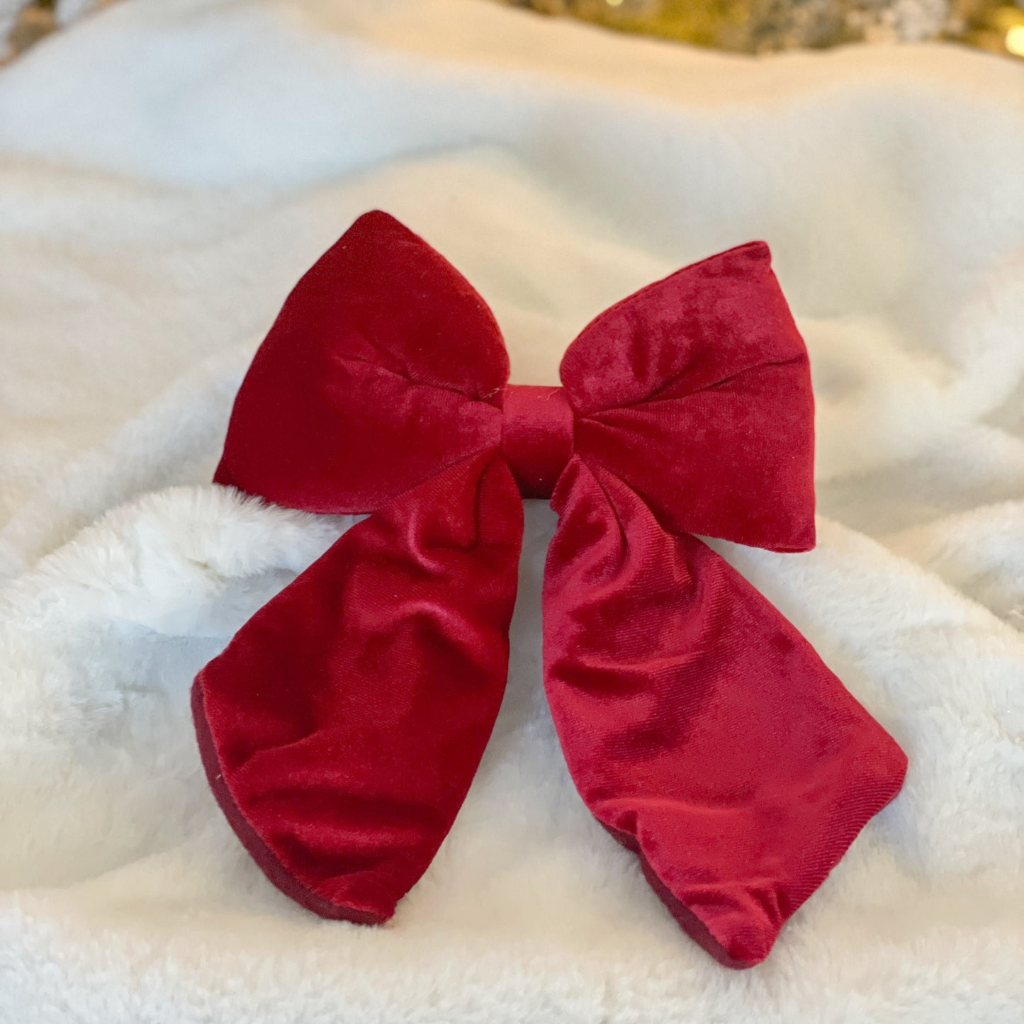 24cm Red Velvet Bow w/Clip